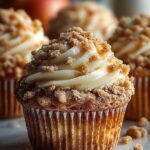 Warm Apple Crumble Cupcakes: 12 Cozy Autumn Delights 4 Warm Apple Crumble Cupcakes