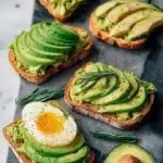 avocado-toast-simple-creamy-smashed-avocado-2026-03-09-211045-819x1024-1