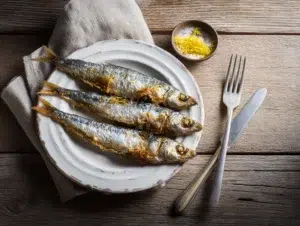 crispy-spanish-fried-sardines-overhead-final